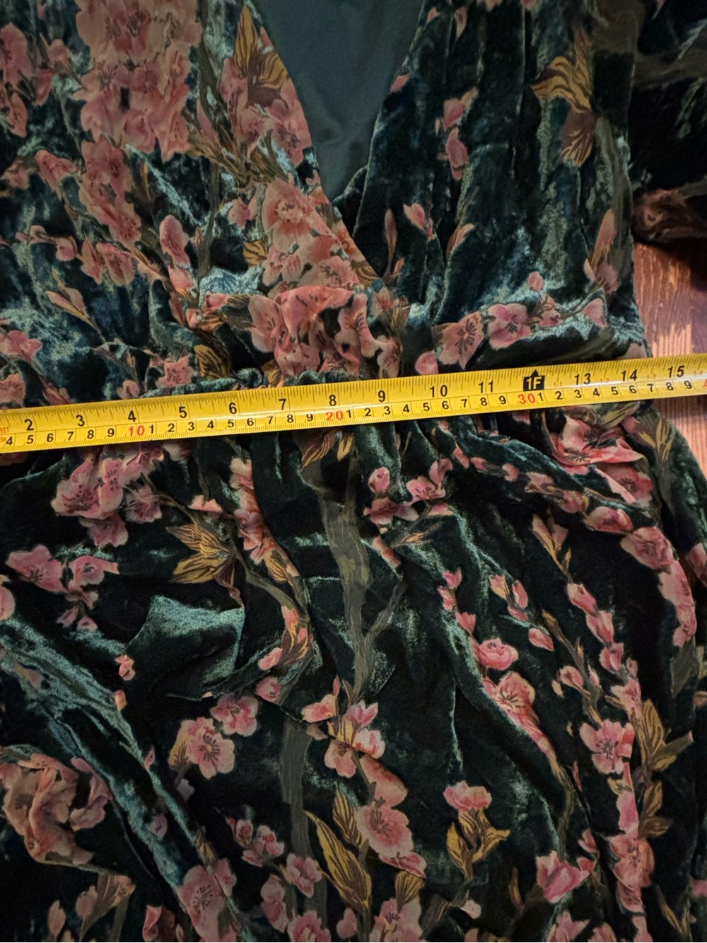 Baltic Born Uma boho inspired green floral belted maxi dress. Large - Picture 9 of 11